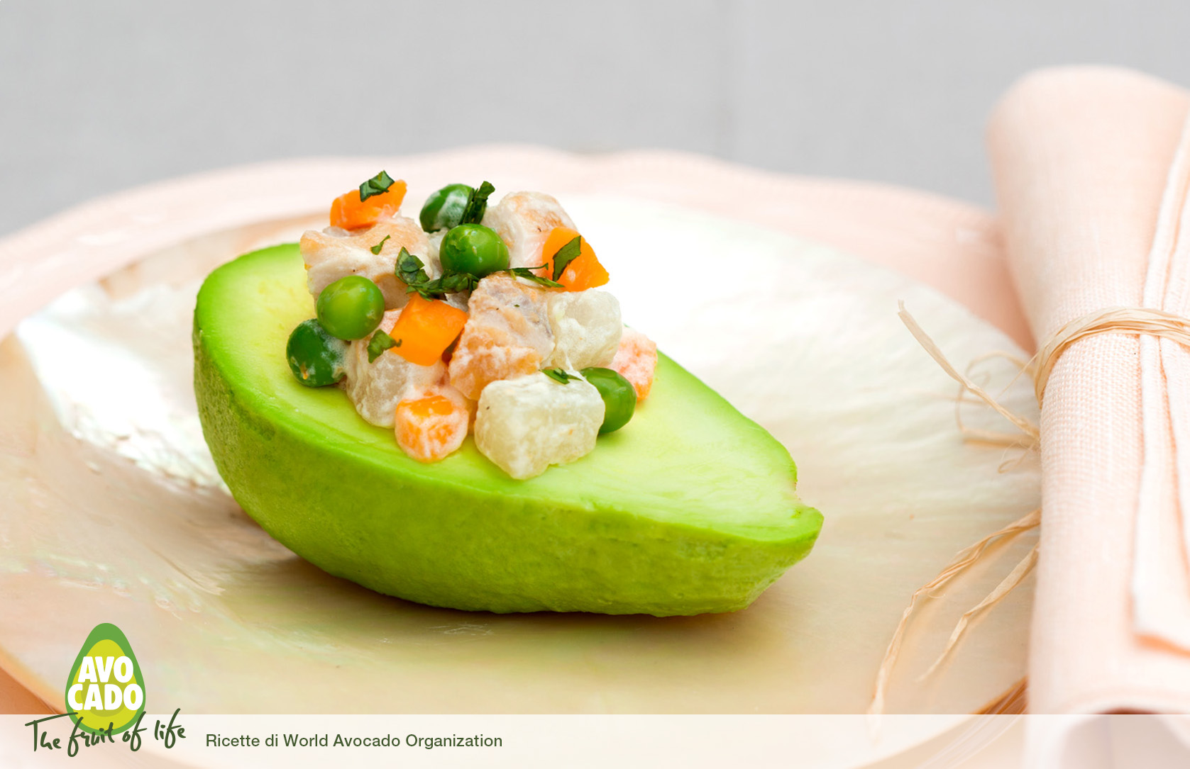 Barchetta di avocado con verdure