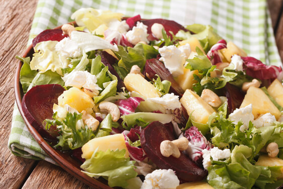 Insalata Ananas, Rapa rossa e formaggio