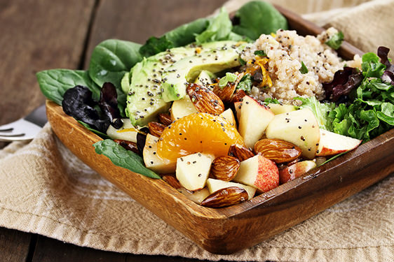 Insalata con Mele Verdi e Noci