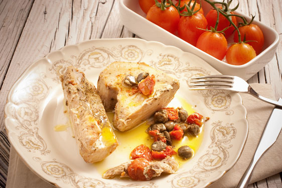 Pesce Spada con Capperi e Pomodorini